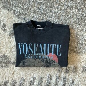 Yosemite Graphic Sweatshirt